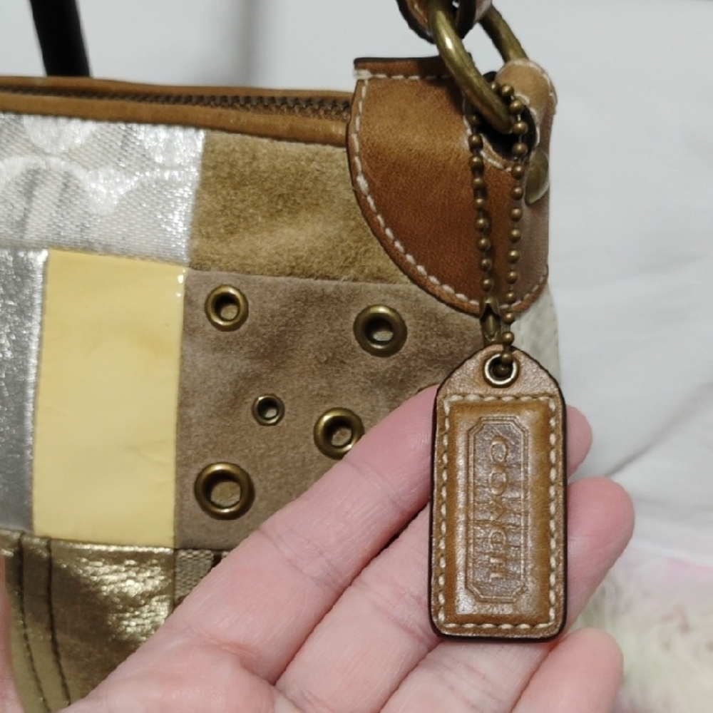SALE! Authentic Coach Pastel Patchwork Small Vintage Y2K Shoulder Bag W Hangtag - Picture 2 of 16